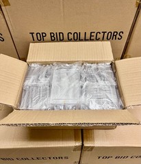 1000 Pack Magnetic Trading Sports Card Holders 35pt One-Touch Hard UV Protection