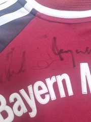 Adidas Bayern Munich 2002/03 Home Shirt (M) | Vintage Climalite Jersey | Signed