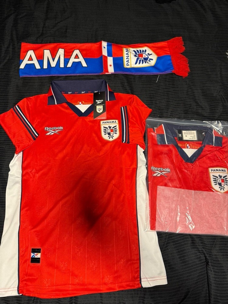 Panama National Team Soccer/Football Jersey Red White Blue