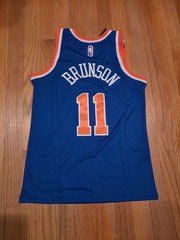 men’s size NYK #11 jalen brunson 44-52 S-2XL blue stitched NWT