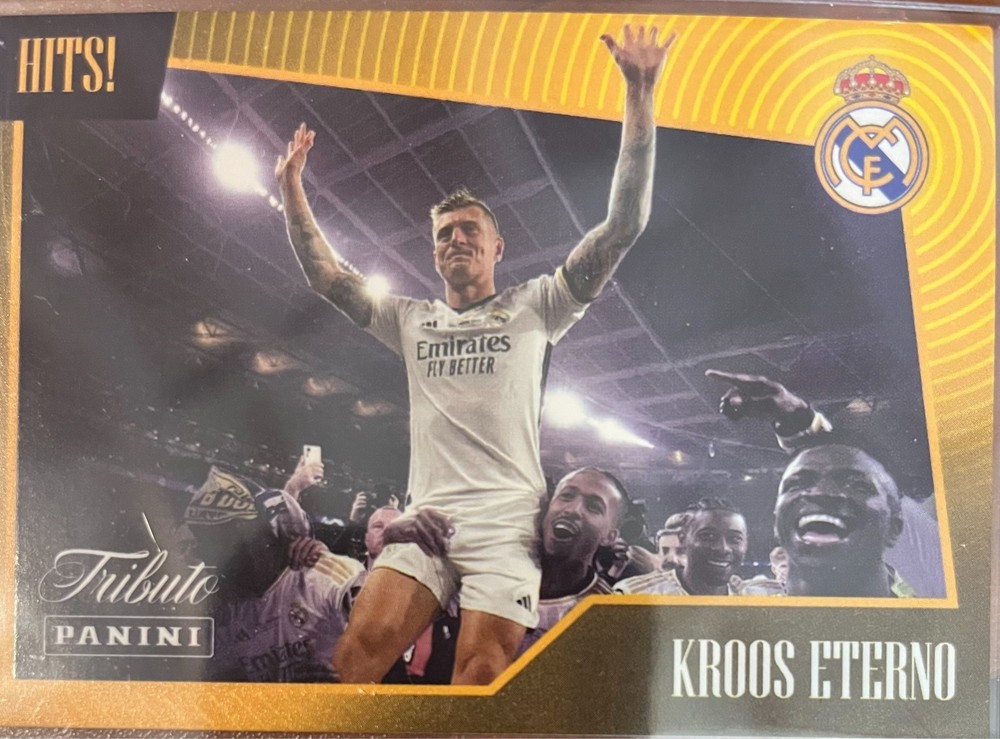 2023/24 Panini — tributo real madrid tricampeones Toni Kroos — Kroos Eterno #36