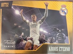 2023/24 Panini — tributo real madrid tricampeones Toni Kroos — Kroos Eterno #36
