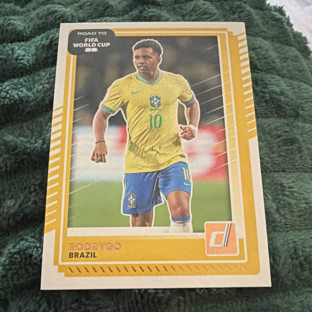 Panini Donruss Road to FIFA World Cup 26 Sticker 183 Rodrygo Brazil Portrait