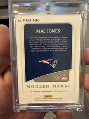 Mac Jones 2022 Immaculate Modern Marks Auto 19/49 New England Patriots