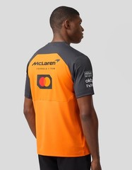 McLaren F1 2025 Men’s Team T- Shirt — NEW LARGE Papaya/Phantom
