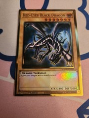 Yugioh Red-Eyes Black Dragon MAGO-EN003 1st Edition NM