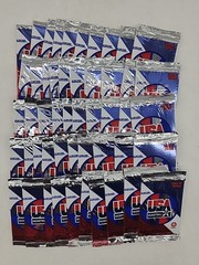 Lot of 50 Packs Sealed, Unopened 1996 Texaco Skybox USA Basketball Cards