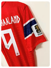 2026 Norway Haaland Signed Style Home Soccer Jersey Framed Display Gift