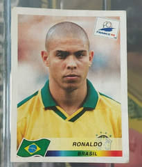 Excellent Panini WORLD CUP 1998 FRANCE 98 Football Sticker No 28 Ronaldo Brazil