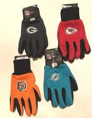 NFL Utility Work Sport Garden Grip Gloves Team Colors — Pick Your Team