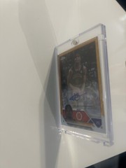 Isaiah Collier /50 2023 Topps Chrome McDonald’s RC AutoGold Wave Con Estuche