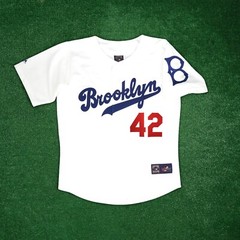 Jackie Robinson Brooklyn Dodgers Men’s Home White Cooperstown Jersey w/ Patch