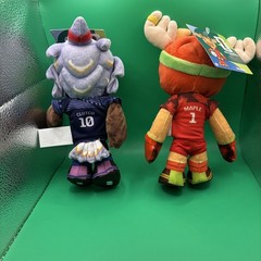 FIFA World Cup 2026 Mascot 8” Plush Lot (2) Canada Maple USA Clutch Jazwares NWT
