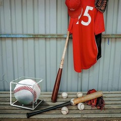Stackable Acrylic Baseball Holder for Official Size Memorabilia — 3.15 Inch