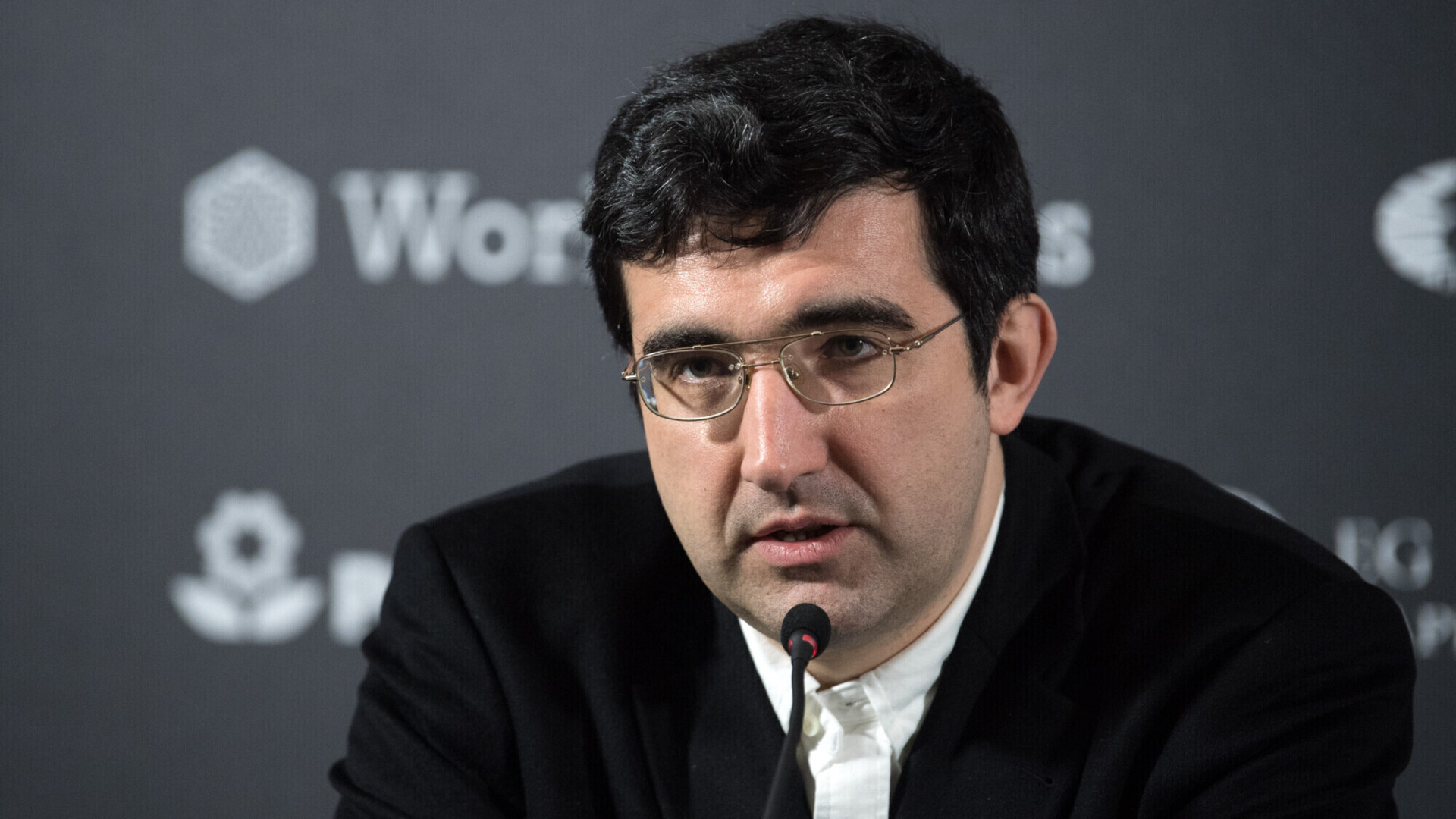Крамник подал апелляцию на решение комиссии по этике FIDE об отстранении Крамник подал апелляцию на решение комиссии по этике FIDE об отстранении