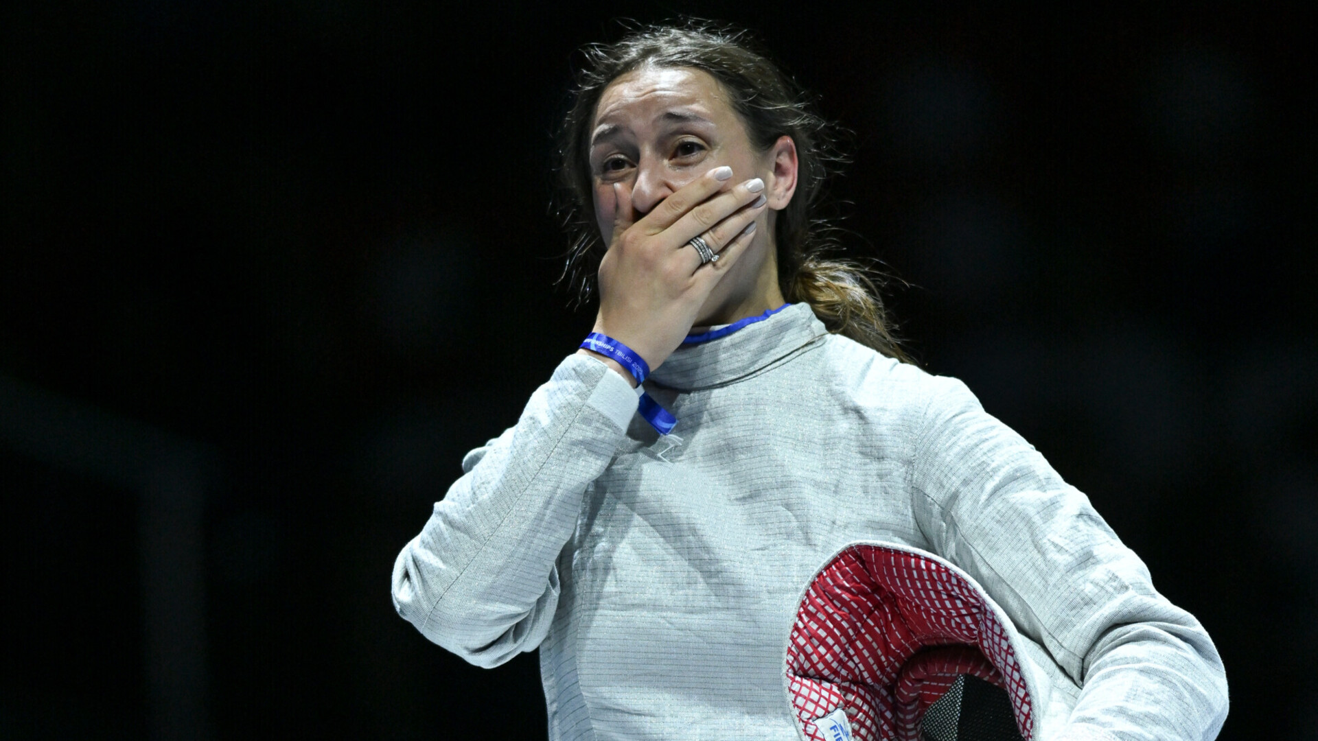 Драма российской звезды в финале чемпионата Европы. Соперница не верила своему счастью Драма российской звезды в финале чемпионата Европы. Соперница не верила своему счастью