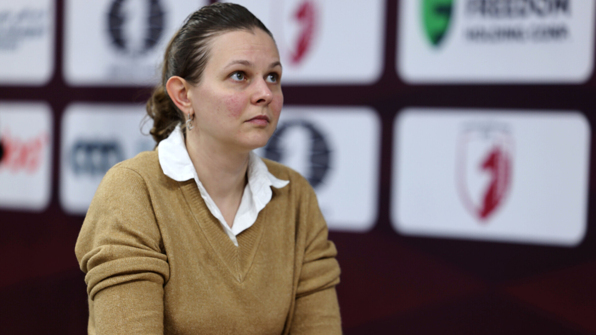 Российская шахматистка Гунина заняла второе место на чемпионате Азии по блицу Российская шахматистка Гунина заняла второе место на чемпионате Азии по блицу