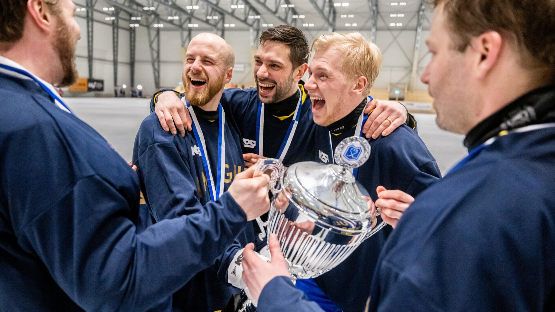 Сборная Швеции в 15‑й раз стала чемпионом мира по хоккею с мячом Сборная Швеции в 15‑й раз стала чемпионом мира по хоккею с мячом