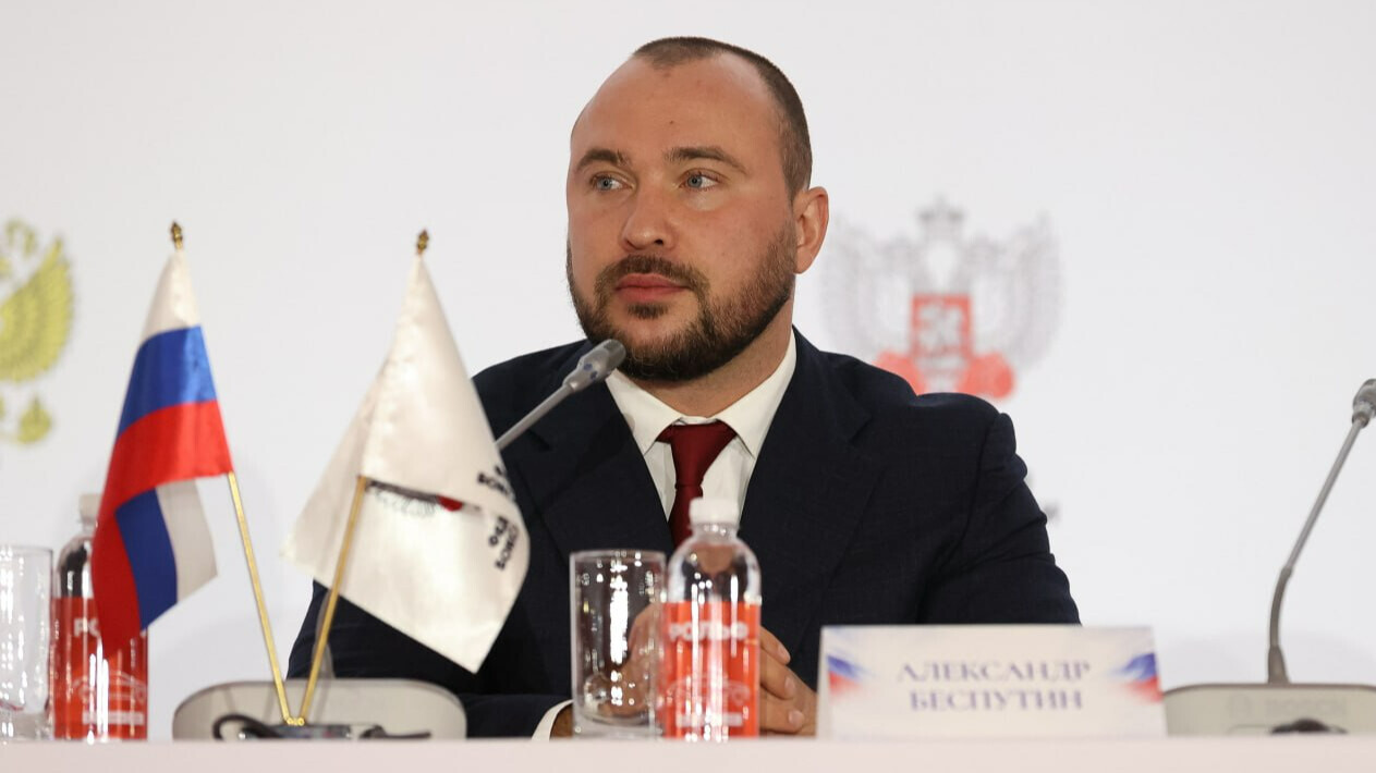 Беспутин: «Украинцы уходили с награждения россиян на ЧЕ, а потом подходили в туалете и извинялись: «Нам сказали так сделать» Беспутин: «Украинцы уходили с награждения россиян на ЧЕ, а потом подходили в туалете и извинялись: «Нам сказали так сделать»